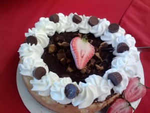 tasteandc.biz ChocolatePeanutbutterCheeseCake  