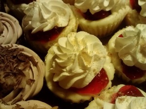 tasteandc.biz StrawberryCheeseCupCake  