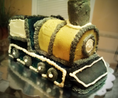 Train Custom Cake from taste and C